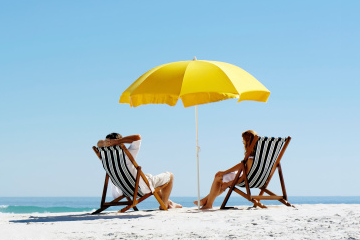 TOURS & HOLIDAYS